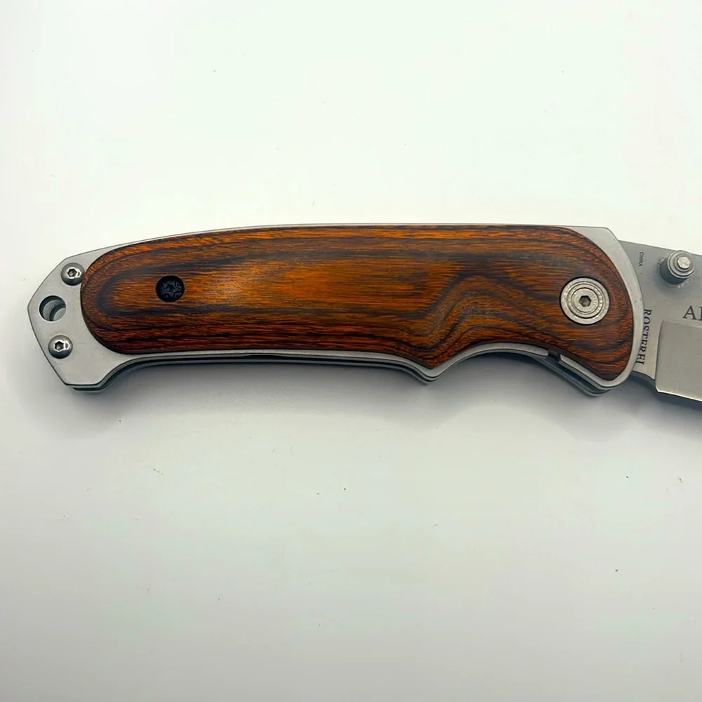 Falkner American Mint - African Wildlife Knife #3 - Lion Engraving